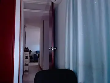 Stripchat Live Porn of TastyTrap_18