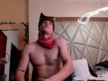 Stripchat Adult Webcam of Karimferrer