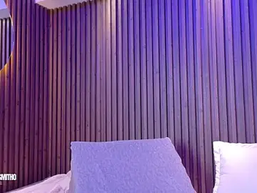 Stripchat Live Sex Cam of Lucy_Smith2