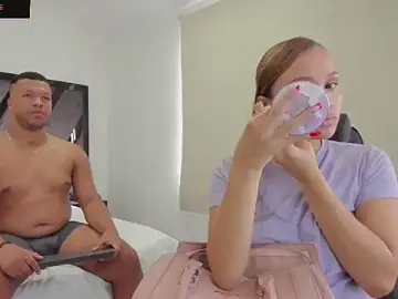 Stripchat Free Porn Cam of AnnieAndStefan