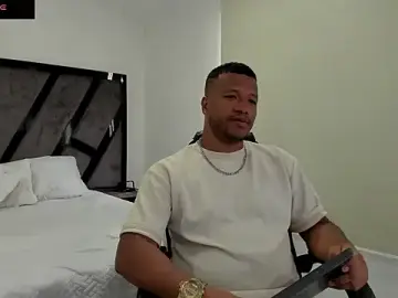 Stripchat Adult Webcams of AnnieAndStefan