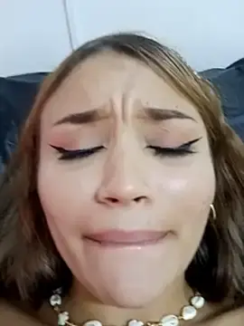 Stripchat Adult Webcam of AnnieAndStefan