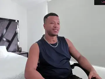 Stripchat Sex Chat of AnnieAndStefan