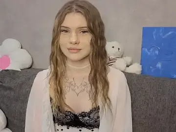Stripchat Watch Live Sex Cams of CarolinePepper