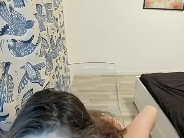 Stripchat Free Live Porn of 18perfecttits