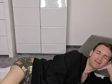 Stripchat Live Sex Cam of nick_subvyx
