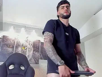 Stripchat Nude Webcam of Colt_Perci