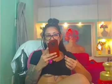 Stripchat Free Live Porn of lorenapinto